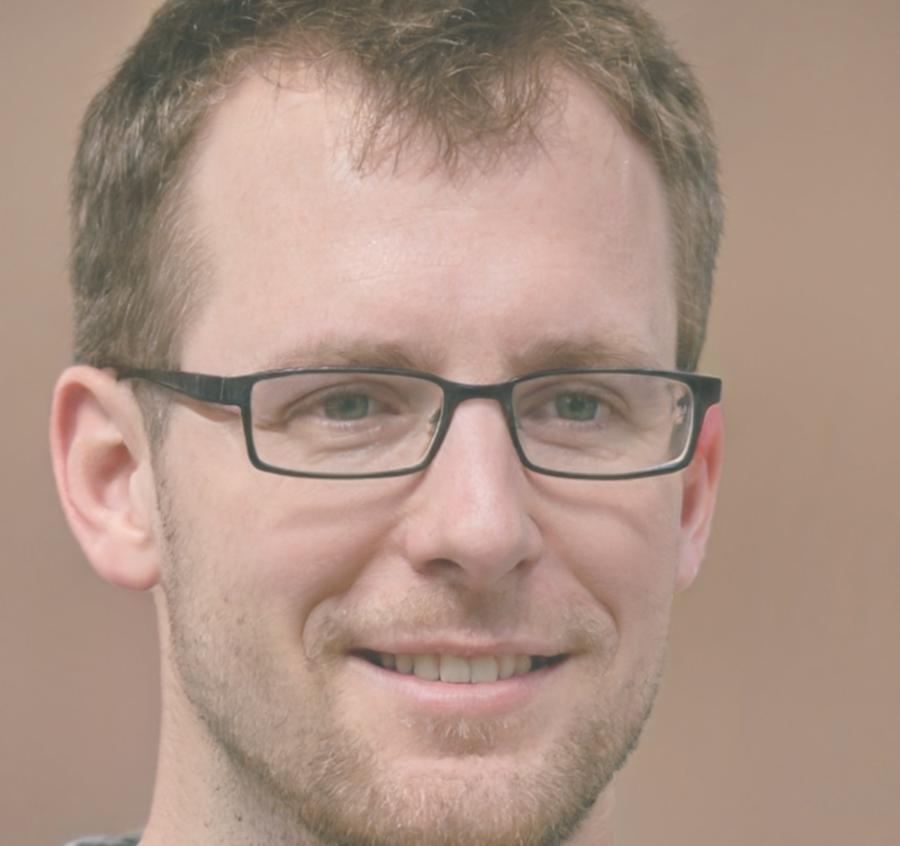 Thomas Müller, Gründer von quinovaxel